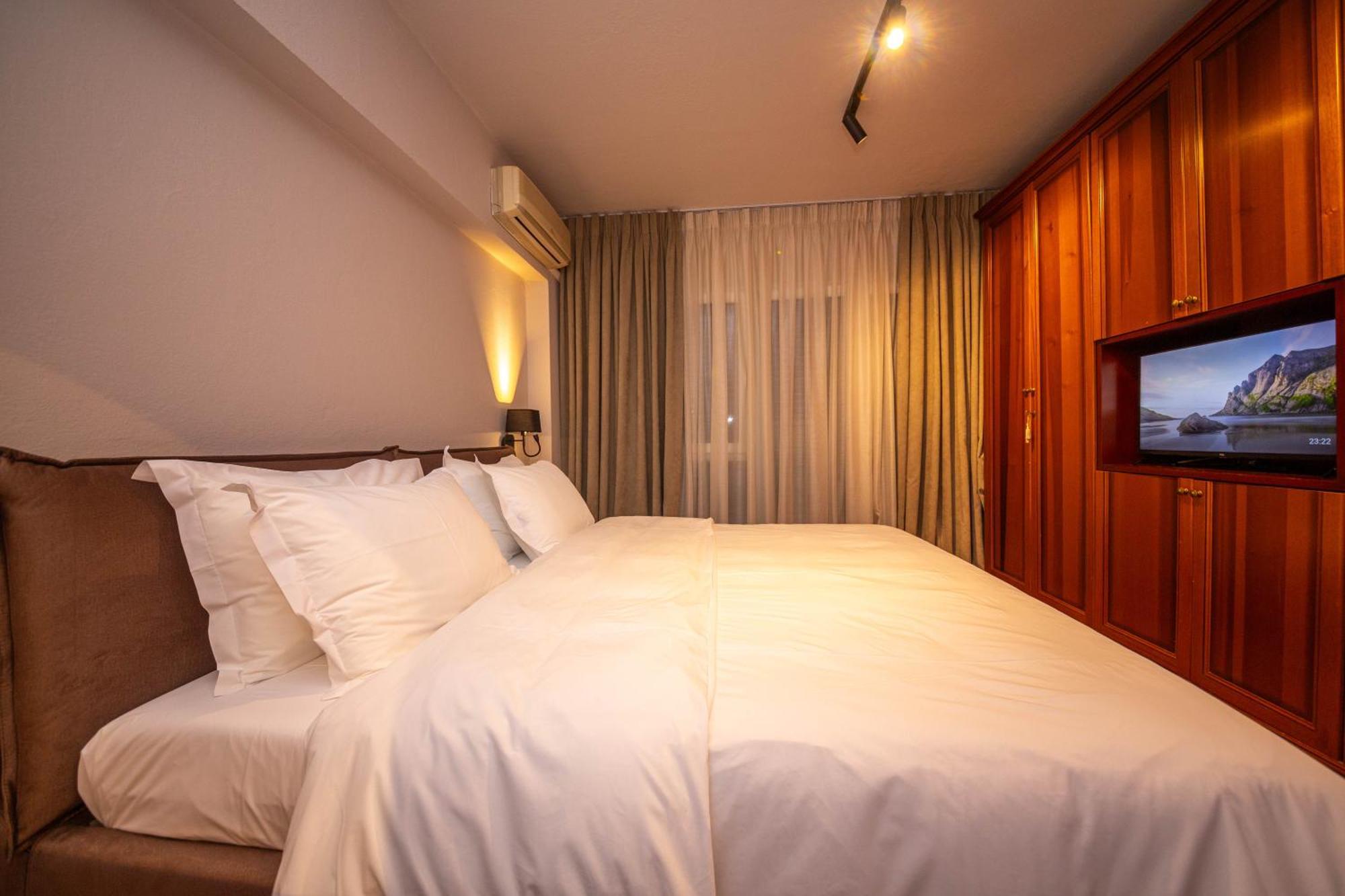 Blloku Unique Apartments 3 Tiranë Ngoại thất bức ảnh